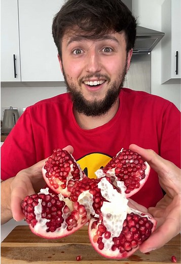How to Open a Pomegranate: The Easiest Way to Get Perfect Seeds