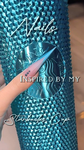 Matching my Nails to my Starbucks cup PART 2 💙 Should I make this a series???? Using @kiaraskynails chrome mix of “Blue Tallica” & “Poison Ivy” Also using My fav Avrylic Cover “Roscato” #nails #starbucks #starbuckscup #starbucktumbler #nailsofinstagram #nailsart #nailsdesign #mxsnails #kiarasky #kiaraskynails #naillove #nailjunkie #nailstyle #stilettonails | mxs.nails