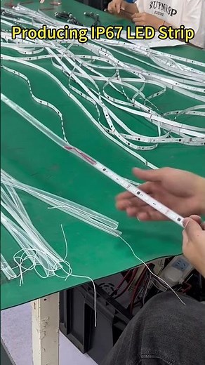🛠️ How IP67 Waterproof LED Strip Lights Are Made: The Silicone Tubing Process 💧- superlightingled