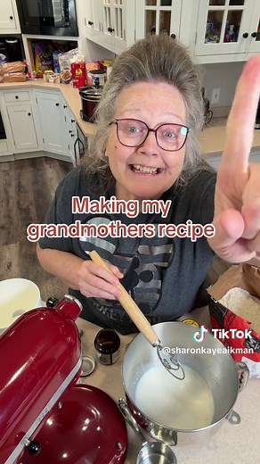 Delicious Old-Fashioned Yeast Rolls Recipe