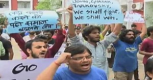 Pune Film Institute Students Protest After Actor-BJP Member is Appointed Chief |