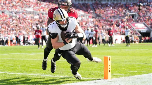 Derek Carr dots up Taysom Hill on the TD | Saints-Bucs Highlights | 2023 NFL Week 17