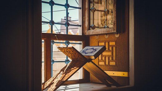 4 Kitab-Kitab Allah dan Penerimanya, dari Taurat hingga Al-Qur'an