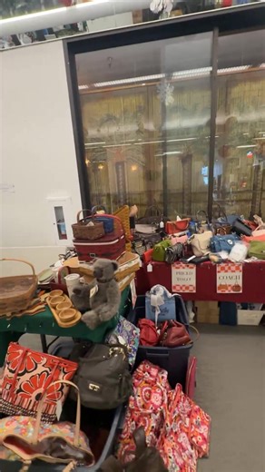 Mendenhall Mall on Reels