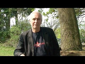 Dog training: using food rewards with Ian Dunbar