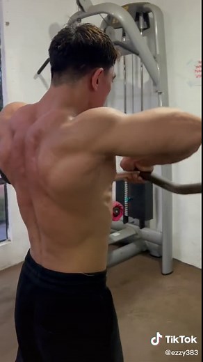 ezzy (@ezzy383)’s videos with original soundISMAIL - ezzy