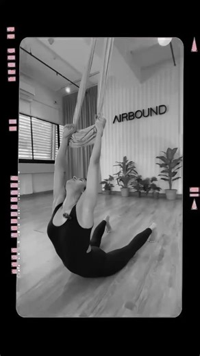 Ria Bajaj, an aerial yoga expert, shares why it’s time to go beyond traditional yoga if you are aiming to boost blood circulation, improve mobility, strengthen your spine, and build a fitter body. Watch her here in the 4th of #HealthAndHealing as she takes you through the world of aerial yoga and its transformative benefits. #ZeeZest #ZeeZestOriginals #Wellness #Health #Healing #ZestHealthAndHealing #HolisticHealth #Wellbeing #SelfCare #MindBodySoul #AerialYoga #RiaBajaj #Yoga [Health, Healing, 