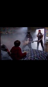 Kiddie metal (Snl ) "Adam Sandler as axl rose" 😅🎸 #music #comedy #80s #90s #quitarist #talent #actor skill #gunsnrose #slash #axlrose #guitarhumor #guitarlol #guitarjokes #memesguitar #guitar #guitarist #guitarplayer #guitarriff #guitarchords #guitarsolo #guitarhero #guitarlegend | guitaristes.officiel