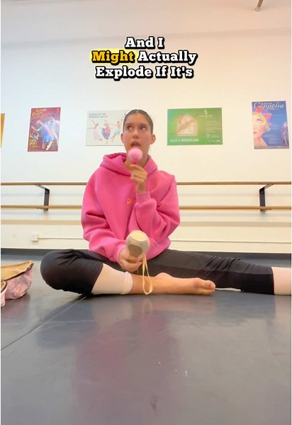 break ☠️ in my pointe shoes with ME 🫶🏻 #pointeshoes @R-Class US #ballet #dance #fyp