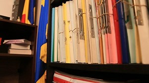 Dosarul de pensie. Lista actelor care îţi trebuie pentru pensionare la limita de vârstă, anticipată sau de boală