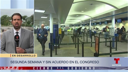 🇺🇸 Van ocho días de cierre del Gobierno sin acuerdo a la vista. Los aeropuertos sienten el impacto. | Noticias Telemundo