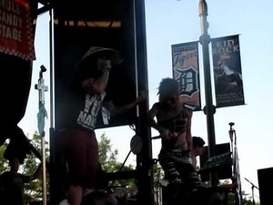 Blood On The Dance Floor- Ima Monster-Warped Tour 2011