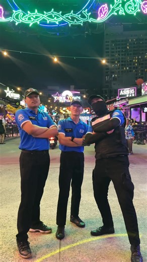 18K views · 517 reactions | If you’ve never seen a guard who can dance  that means you’ve never been to Tree Town Pattaya!  Here, the fun starts with a friendly smile  #TreeTownPattaya #DanceAndSmile #FriendlyNightlife #PattayaVibes | Tree Town pattaya | Facebook