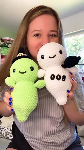Crochet ghosts!! . I cant believe this was a year ago today! Cant wait to make ghosts again! Pattern is by me! . #crochet #crocheted #crocheter #crochetghost #crochetgrove #ghost | Crochet Grove
