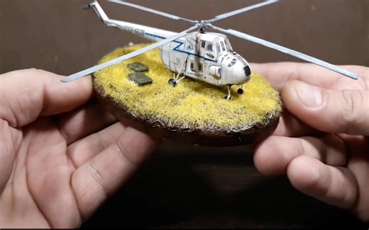 1/144 Mi-4 Ми-4 (EASTERN EXPRESS)直升机模型制作视频
