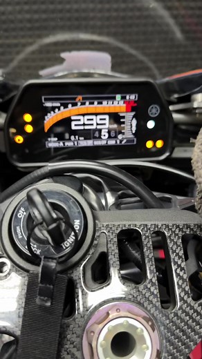 Top speed at 5th gear YZF-R1 2022 #SBK_Superbikeskit #Bigbike #ซ่อมบิ้กไบค์ #เช้คระยะบิ้กไบค์ #Remap #FlashECU #จูนมอไซค์ #Dynojet #WinPep8