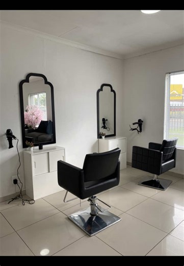 Another day another vlog , spend he day with us as we prepare ourselves for a wedding 🥹❤️😀@prince_lavo @eleanor.🇿🇦