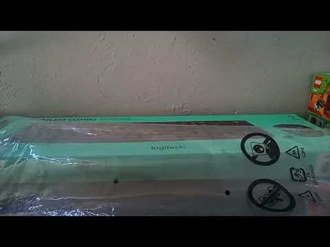 Unboxing a wireless combo Logitech keyboard and mouse