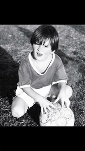 من هو هذا اللاعب