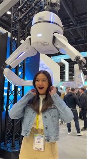 MIND-BLOWING AI Hair Robot in Action 🤖🤯 Instant Perm Tech is Finally Here!