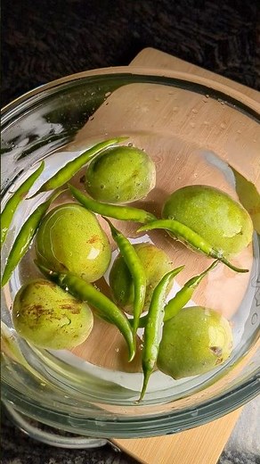 🍋 Insane Super Spicy Juicy Tangy Mango Recipe — 5 Min Street Style #shorts