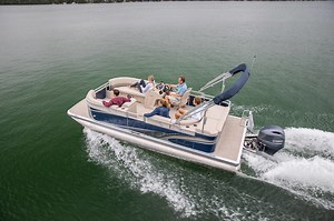 Avalon Pontoons GS Cruise 23