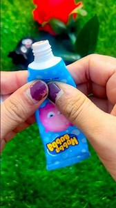 Hubba Bubba Tube Chewing Unboxing ASMR | Super Satisfying Gum Chew & Wrapper Sounds