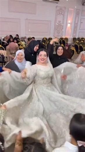 dabkä 👰🏻 دبكة #shorts #dance #viral #shortvideo #youtube #trending