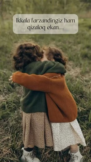𝐃𝐢𝐥𝐝𝐨𝐫𝐚 • TARGETOLOG on Instagram: "Xafa bo’lardim bittagina qizman deb🥹 Qizbolalik vaqtim boshqa opa singillarni ko’rib juda xavas qilib yig’lardim🥲 qaniydi meni ham opa singlim bo’lganda deb. Ba’zida shu akamlarni biri opa bo’lishi kerak edida o’zi menga derdim😅 Keyinchalik niyat qilib boshladim meni qizlarim ko’p bo’ladi deb 😇 Ikkinchi farzandim tug’ilganda doktrlarga qarab rossa xursand bo’lganman men duolarimda so’raganmanda deb🥹 Qizlarim ikkovi ham kichik ba’zida singlim bo’lga