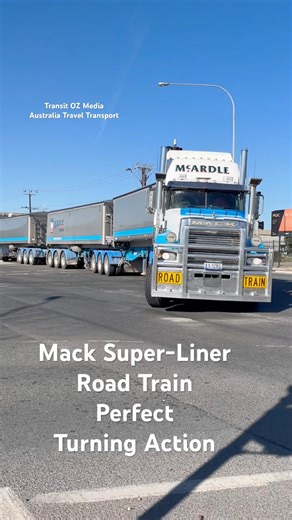 Mack Super Liner Road Train Perfect Turning Action #roadtrain #truck #trucks