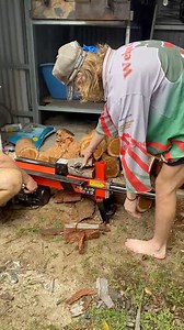 1M views · 1.1K reactions | So far so good with the Bunnings LOG SPLITTER  | Aussie Campfire Kitchens | Facebook