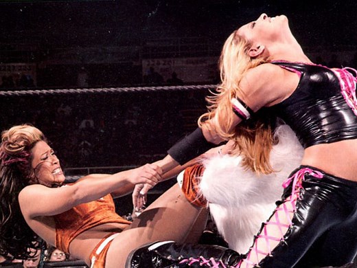 Melina vs.Trish Stratus - WWE Women's Championship Match