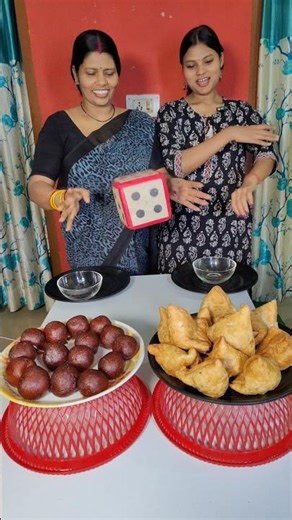 Roll A Dice And Win Samosa, Gulab jamun Challenge #shorts #short