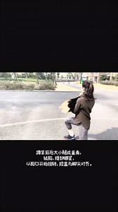 女教练健身教学