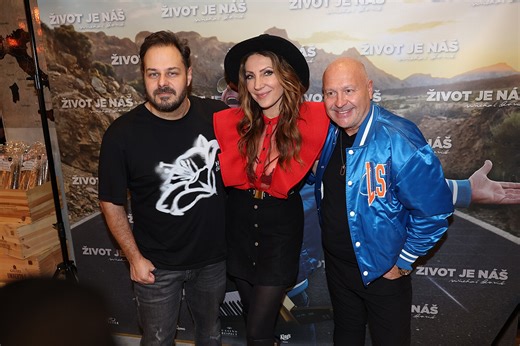 Módní styly na křtu Michala Davida: Hitmaker v americkém stylu, mladá manželka, obnošený Xindl X