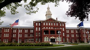 Several staff, patients at Oregon State Hospital's Salem campus test positive for COVID-19