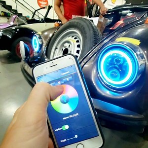 49K views · 2.2K reactions | Para quem gosta de modernidade! Vejam esse kit de farol em led e xenom que o cliente trouxe para instalarmos no Fusca dele! Muito legal! O que acharam? #fusca #farol #led #blelight #meteoro #cores #rgb #volks #aircooled #marrom #käfer #vw #volksvagem #trocarautosantigos #vwlovers #vw #volks #aircooled | Trocar Autos Antigos | Facebook