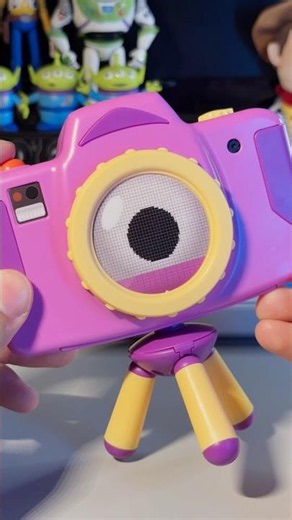 Snappy is actually works! 📸😮 #toystory5 #toyunboxing #ekids #toystory #toycamera