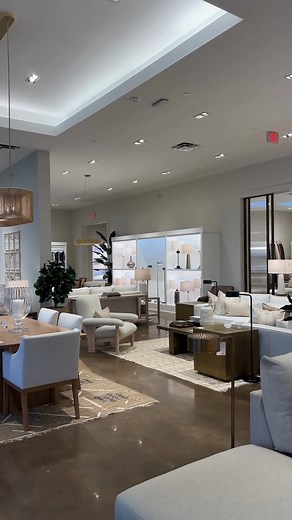 Drop by a Bassett store to see our looks up close, work with a Design Consultant, and dream of what your space could be ✨Find a store near you at https://bit.ly/3OJZ4iw 📷: @‌thehouseofemmaline | Bassett Furniture