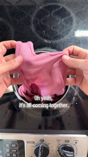 Dyeing with Pomegranate Juice: A Fun DIY Project