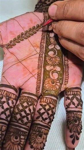 Easy Front Hand Mehndi Design ! #mehndi #henna #mehndidesign #shorts