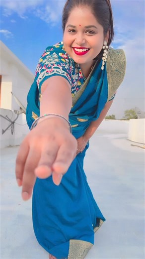 Nach Baliye 💃💃you Guys Also try this Song🤗👍#dheerajpranu #reels #explore #dance #dancereels #dancevideos #saree #nachbaliye #love #facebook #facebookpage #facebookpost #facebookreels #facebookvideos | Dheeraj patil
