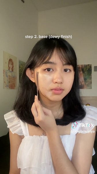 Hot Weather Makeup: Cute and Trendy Warm-Tone Looks