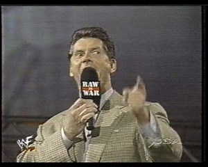 WWF Raw is War 1998 - Stone Cold, Undertaker & Vince McMahon (Segmento) [Español Latino] | Raymond