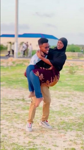 Wasmo live TikTok naaso futo mcn iyo niiko wasmo Somali gabadha ugu futata weyn TikTok#viral #dance