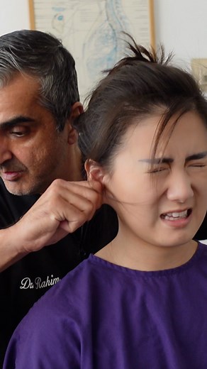 HOME RUN! Starting the week off right with some ASMR adjustments.🌟 Dr. Rahim targets key areas like the septum, neck, sacrum, ears, and shoulders to ease shooting nerve pain, adrenal fatigue, and critical atlas issues. 📍Gonstead Wellness is located in Los Angeles, CA. 📧For new patients: Info@drrahim.com #monday #homerun #chiropractor #adjustment #chiropractic #asmr | Dr. Rahim Salehmohamed