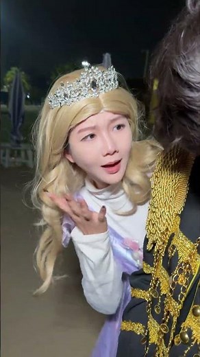 Why is the witch angry at Glinda?#kpop