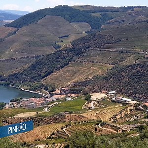 Pinhão, Alto Douro Vinhateiro | Portugal cool