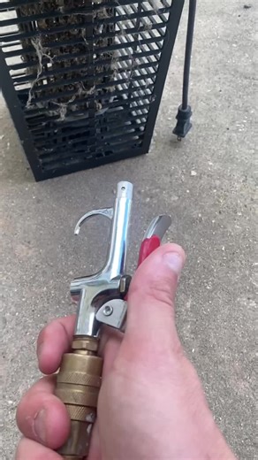 Watch The Ultimate Big Zapper! on Amazon Live