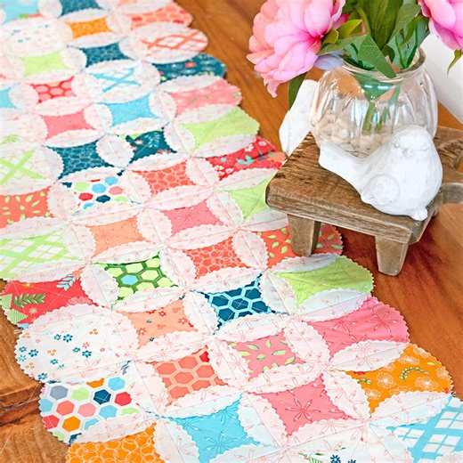 Quilt As You Go Projects: Little Bubble Tablerunner Video Tutorial